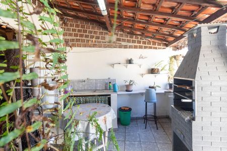 Casa à venda com 160m², 3 quartos e 4 vagasLavanderia