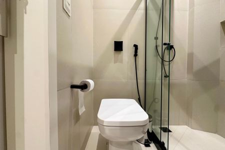 Apartamento à venda com 37m², 1 quarto e sem vaga Apartamento à venda com 37m², 1 quarto e sem vagaBanheiro Social