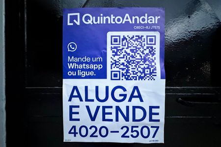 Apartamento à venda com 37m², 1 quarto e sem vaga Apartamento à venda com 37m², 1 quarto e sem vagaFachada