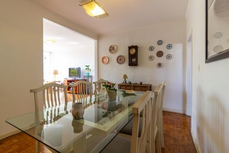 Apartamento à venda com 140m², 3 quartos e 1 vagaSala de Jantar