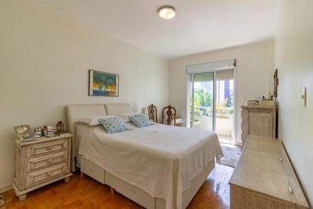 Apartamento à venda com 140m², 3 quartos e 1 vagaSuíte