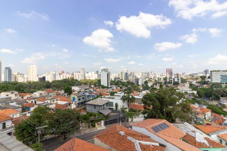 Apartamento à venda com 140m², 3 quartos e 1 vagaÁrea de Serviço