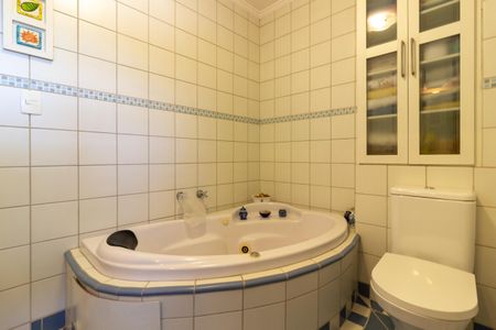 Apartamento à venda com 140m², 3 quartos e 1 vagaBanheiro