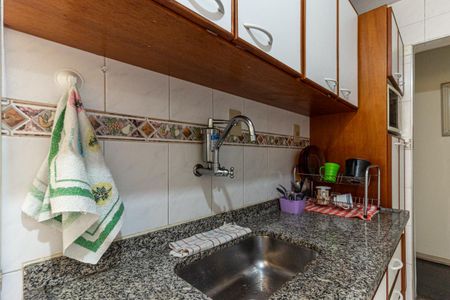Apartamento à venda com 99m², 2 quartos e sem vagaCozinha