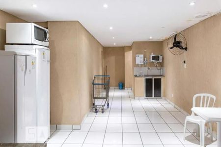 Apartamento à venda com 99m², 2 quartos e sem vagaÁrea comum Salão de Festas