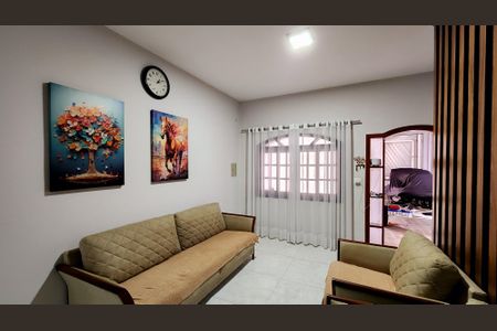 Casa à venda com 280m², 4 quartos e 2 vagas Casa à venda com 280m², 4 quartos e 2 vagasSala