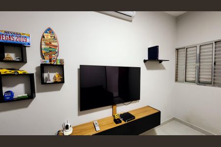 Casa à venda com 280m², 4 quartos e 2 vagas Casa à venda com 280m², 4 quartos e 2 vagasQuarto 1