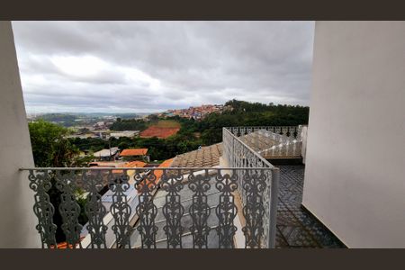 Casa à venda com 280m², 4 quartos e 2 vagas Casa à venda com 280m², 4 quartos e 2 vagasVaranda Quarto 4 - Suíte