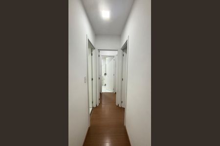 Apartamento à venda com 60m², 2 quartos e 1 vagaCorredor