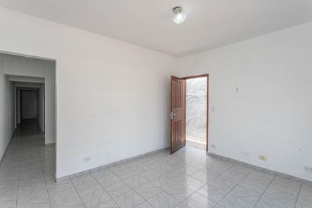 Casa à venda com 100m², 2 quartos e 2 vagas Casa à venda com 100m², 2 quartos e 2 vagasSala
