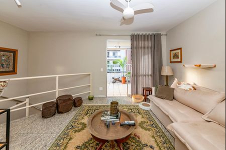 Apartamento à venda com 210m², 4 quartos e 3 vagas Apartamento à venda com 210m², 4 quartos e 3 vagasSala 2