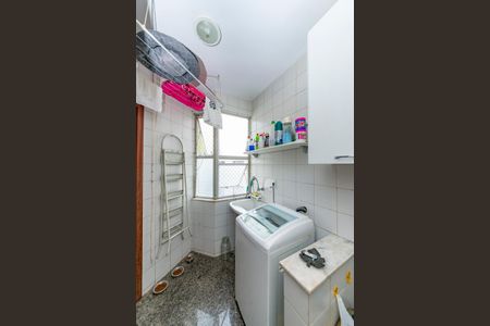 Apartamento à venda com 210m², 4 quartos e 3 vagas Apartamento à venda com 210m², 4 quartos e 3 vagasÁrea de Serviço