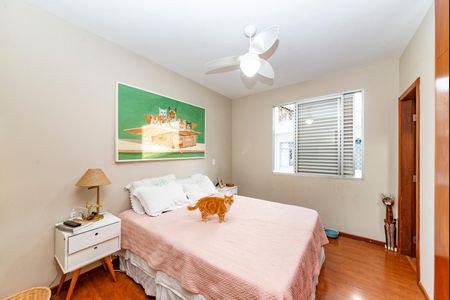 Apartamento à venda com 210m², 4 quartos e 3 vagas Apartamento à venda com 210m², 4 quartos e 3 vagasSuíte