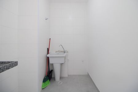 Apartamento para alugar com 34m², 2 quartos e sem vagaSala / Cozinha