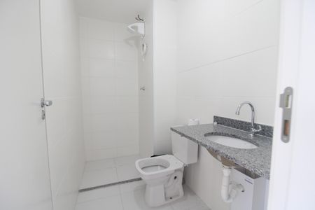Apartamento para alugar com 34m², 2 quartos e sem vagaBanheiro