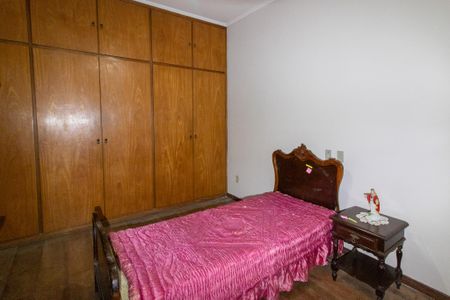 Casa à venda com 195m², 4 quartos e 2 vagasQuarto 2