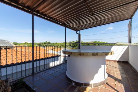 Casa à venda com 195m², 4 quartos e 2 vagasÁrea comum