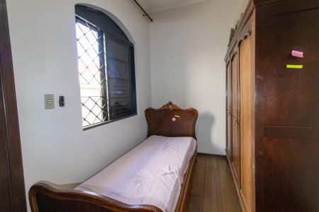 Casa à venda com 195m², 4 quartos e 2 vagasQuarto 3