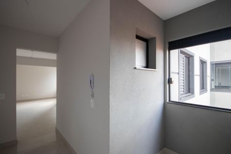 Apartamento à venda com 48m², 2 quartos e 1 vaga Apartamento à venda com 48m², 2 quartos e 1 vagaCozinha e Área de Serviço