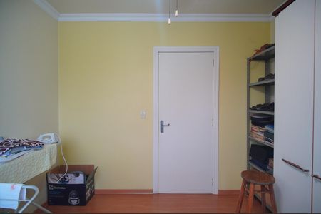 Apartamento à venda com 210m², 4 quartos e 2 vagasQuarto 2