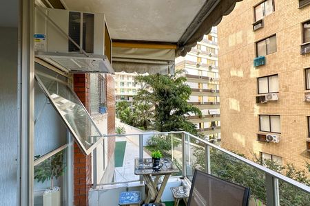 Apartamento à venda com 128m², 2 quartos e 1 vagaSala
