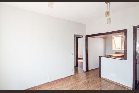 Apartamento para alugar com 71m², 2 quartos e 1 vaga Apartamento para alugar com 71m², 2 quartos e 1 vagaSala