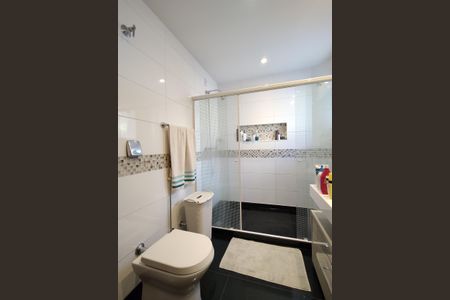 Casa de condomínio à venda com 424m², 5 quartos e 5 vagasBanheiro da Suíte 4