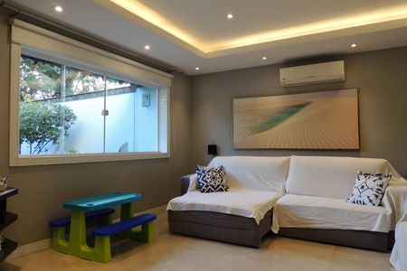 Casa de condomínio à venda com 424m², 5 quartos e 5 vagasSala 2