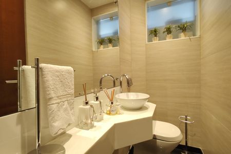 Casa de condomínio à venda com 424m², 5 quartos e 5 vagas Casa de condomínio à venda com 424m², 5 quartos e 5 vagasLavabo