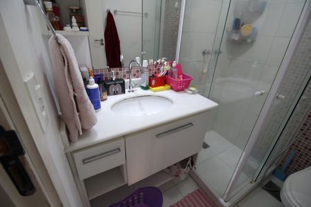 Apartamento à venda com 80m², 2 quartos e 1 vagaBanheiro da Suíte 2