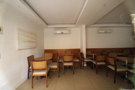 Apartamento à venda com 80m², 2 quartos e 1 vagaÁrea Comum - Salão Gourmet