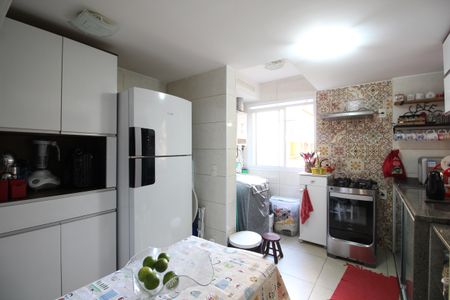 Apartamento à venda com 80m², 2 quartos e 1 vagaCozinha
