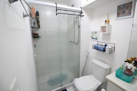 Apartamento à venda com 80m², 2 quartos e 1 vagaBanheiro da Suíte 1