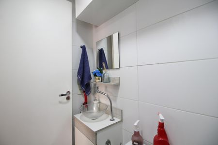 Apartamento à venda com 80m², 2 quartos e 1 vagaBanheiro Social