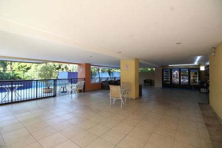 Apartamento à venda com 80m², 2 quartos e 1 vagaÁrea de Convivência