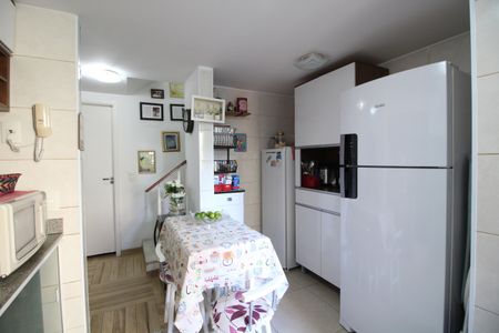 Apartamento à venda com 80m², 2 quartos e 1 vagaCozinha