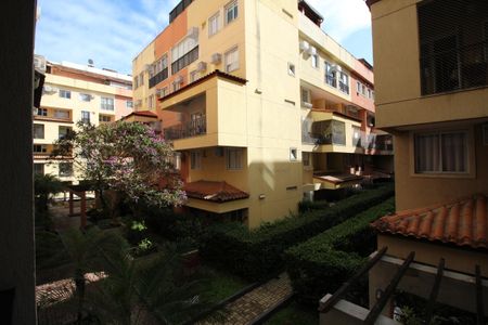 Apartamento à venda com 80m², 2 quartos e 1 vagaVista