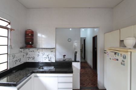 Casa à venda com 360m², 5 quartos e 1 vagaCozinha