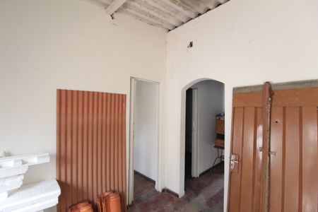 Casa à venda com 360m², 5 quartos e 1 vagaCasa dos Fundos | Sala