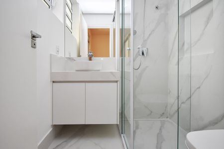 Apartamento para alugar com 115m², 1 quarto e sem vaga Apartamento para alugar com 115m², 1 quarto e sem vagaBanheiro da Suíte