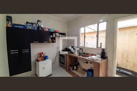 Casa de condomínio à venda com 67m², 2 quartos e 1 vagaCozinha