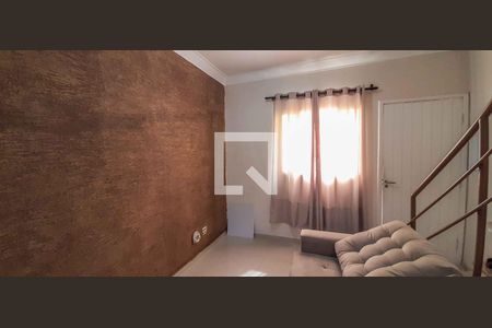 Casa de condomínio à venda com 67m², 2 quartos e 1 vagaSala