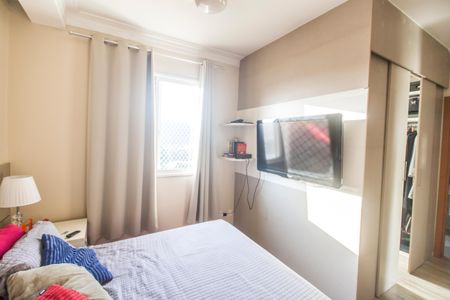 Apartamento à venda com 127m², 3 quartos e 2 vagasSuíte 1