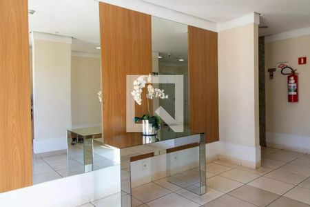 Apartamento para alugar com 44m², 2 quartos e 1 vagaHall social