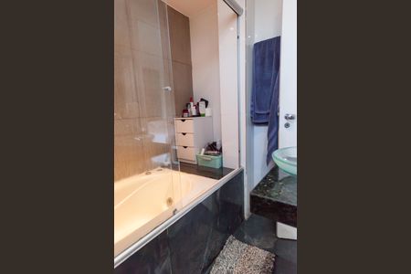 Apartamento à venda com 170m², 3 quartos e 5 vagasbanheiro suite master