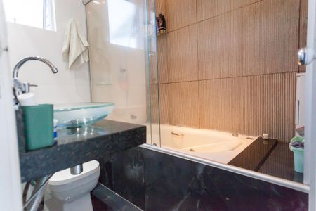 Apartamento à venda com 170m², 3 quartos e 5 vagasbanheiro suite master