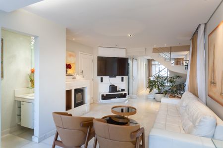 Apartamento à venda com 170m², 3 quartos e 5 vagassala