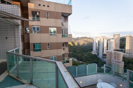 Apartamento à venda com 170m², 3 quartos e 5 vagasvaranda suite master