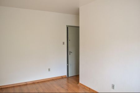 Apartamento à venda com 62m², 2 quartos e 1 vagaSala