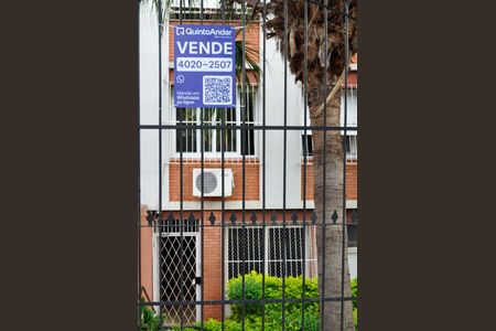 Apartamento à venda com 62m², 2 quartos e 1 vagaPlaquinha